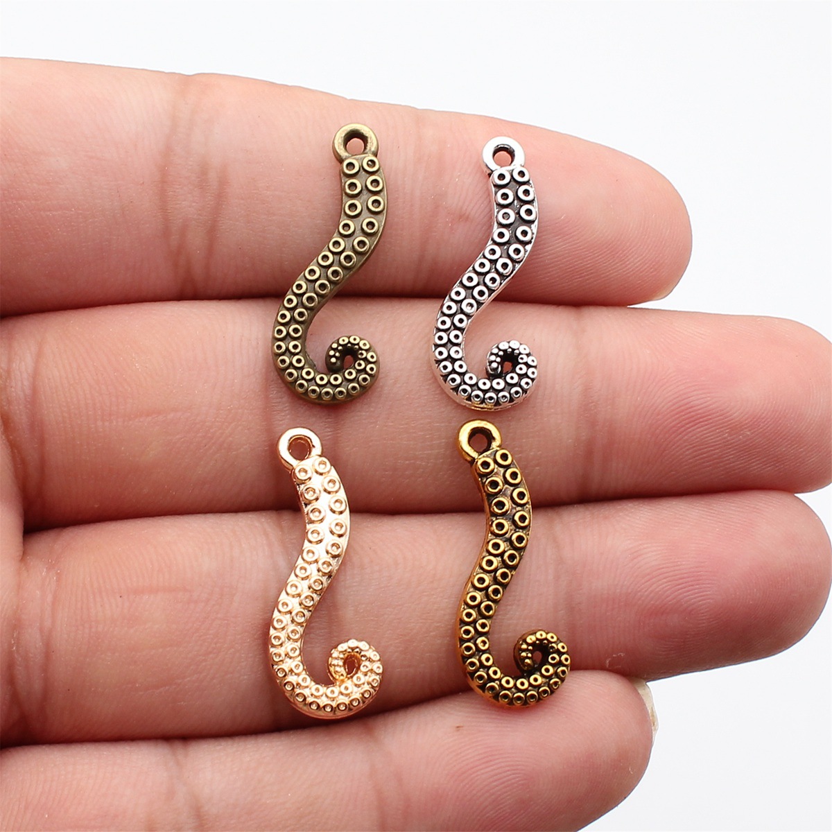 Vintage Fashion Theme - WYSIWYG 20 stuks 26x10mm 4 kleuren